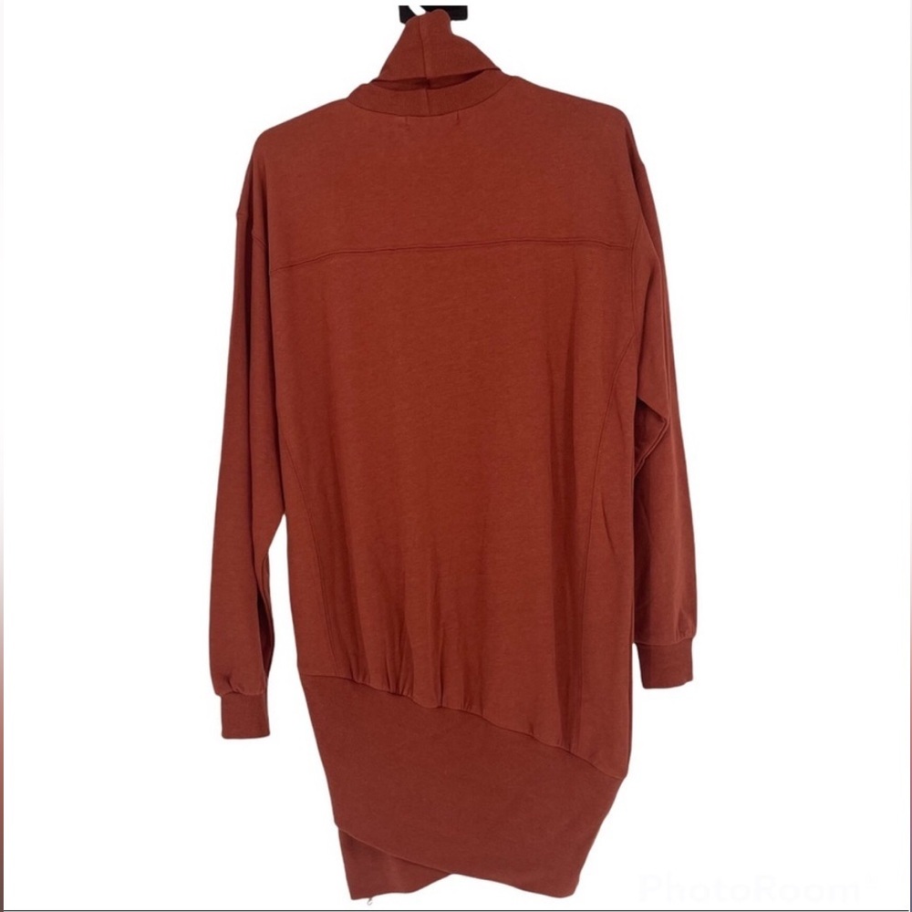 YOUNG FABULOUS & BROKE NWT LONG SLEEVE TURTLENECK SWEATSHIRT DRESS ASYMMETRICAL - Picture 2 of 5